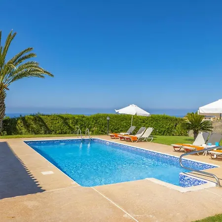 Villa Rhea By Peyia